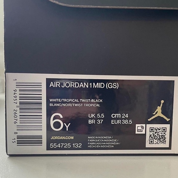 BRAND NEW jordan 1s mid gs tropical twist
size 6y US/women’s 7.5
never worn !! - Picture 4 of 4